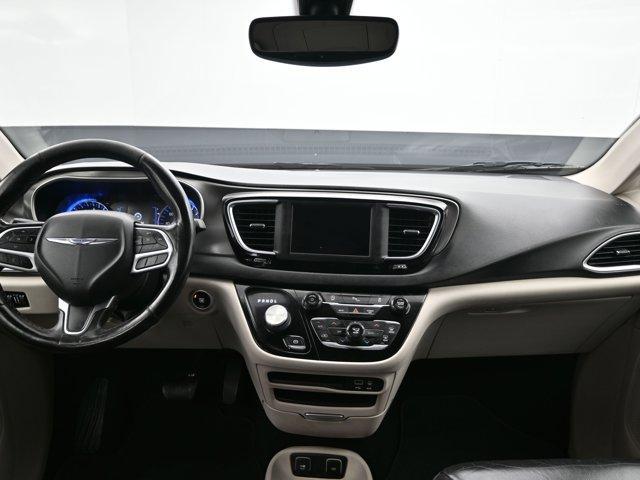 used 2020 Chrysler Pacifica car, priced at $14,995