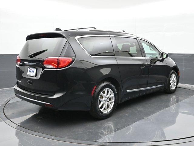 used 2020 Chrysler Pacifica car, priced at $14,995