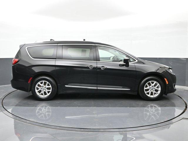 used 2020 Chrysler Pacifica car, priced at $14,995