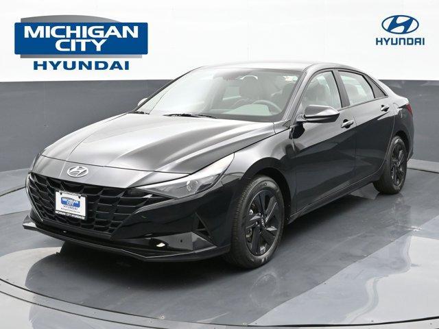 new 2023 Hyundai Elantra HEV car, priced at $25,695