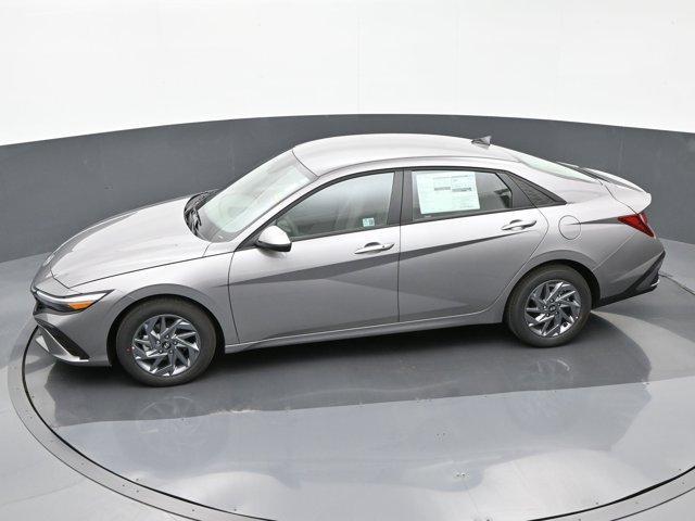 new 2024 Hyundai Elantra car, priced at $23,390