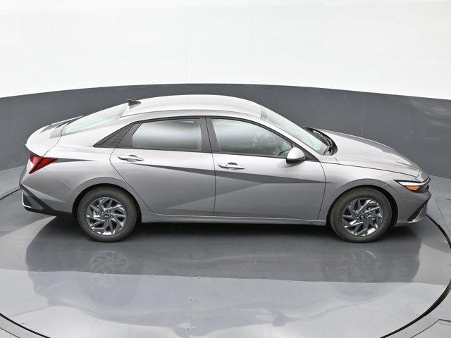 new 2024 Hyundai Elantra car, priced at $23,390