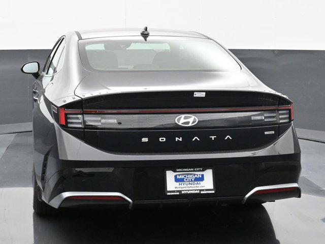 new 2024 Hyundai Sonata car, priced at $28,115