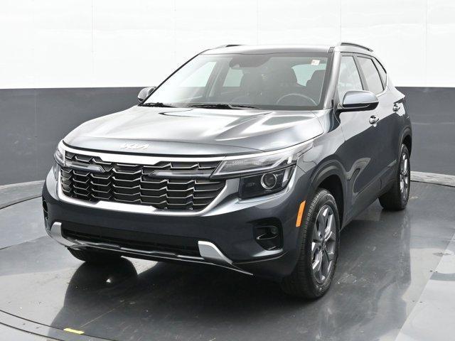 used 2024 Kia Seltos car, priced at $22,746