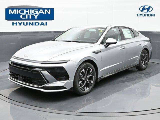 new 2024 Hyundai Sonata car, priced at $29,589
