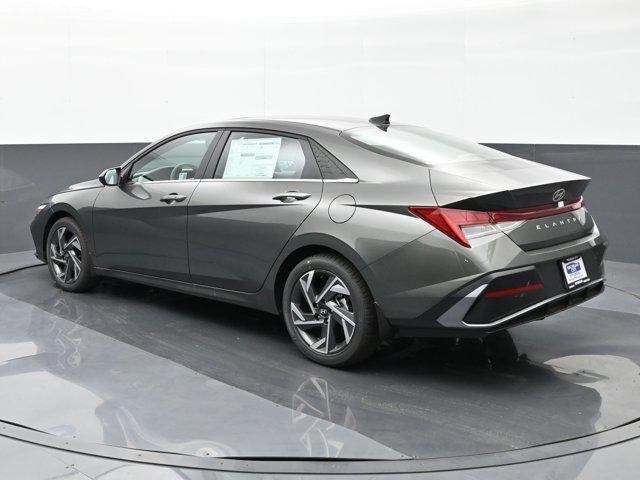 new 2024 Hyundai Elantra car, priced at $26,338