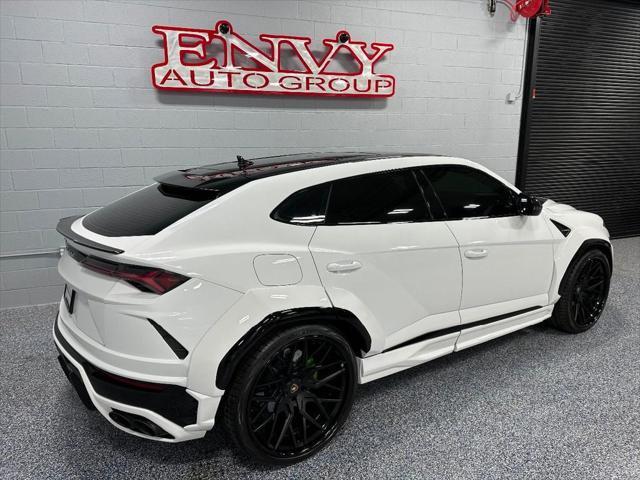 used 2022 Lamborghini Urus car, priced at $329,999