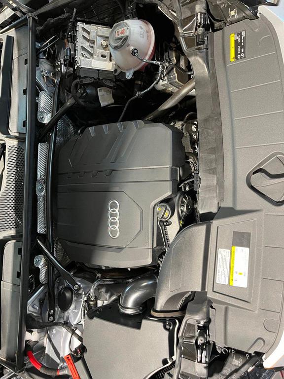 used 2022 Audi Q5 car, priced at $31,999