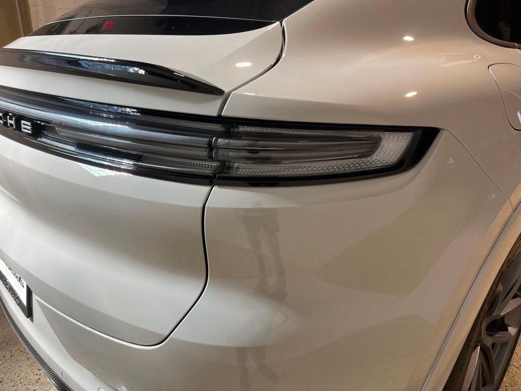 used 2025 Porsche Cayenne car, priced at $189,999