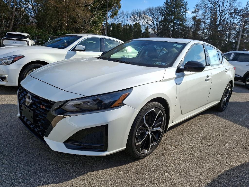 new 2025 Nissan Altima car, priced at $34,246