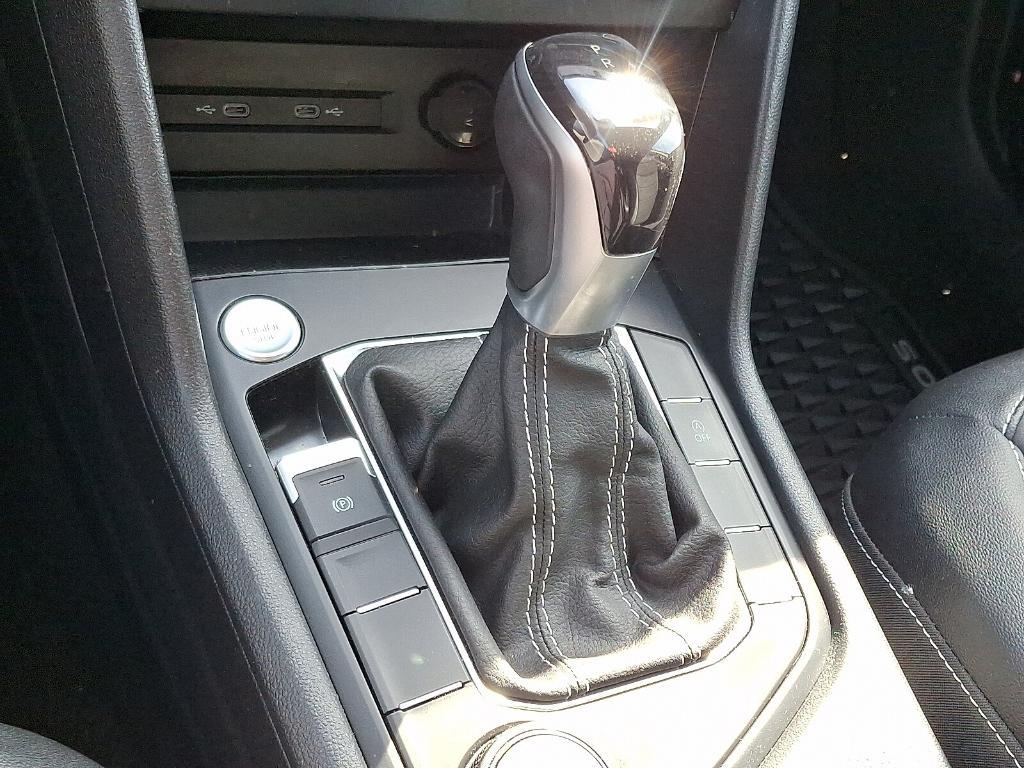 used 2022 Volkswagen Taos car, priced at $20,377
