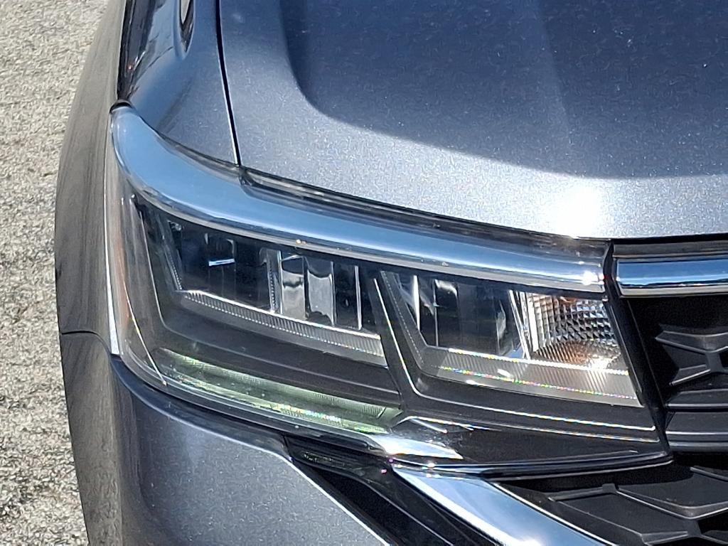 used 2022 Volkswagen Taos car, priced at $22,999