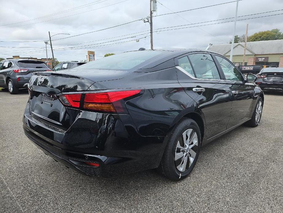 new 2025 Nissan Altima car, priced at $29,406