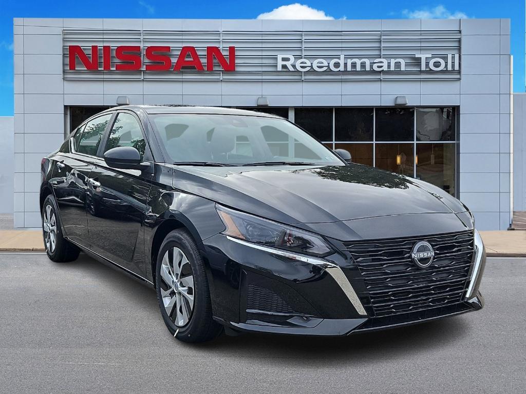 new 2025 Nissan Altima car, priced at $29,406