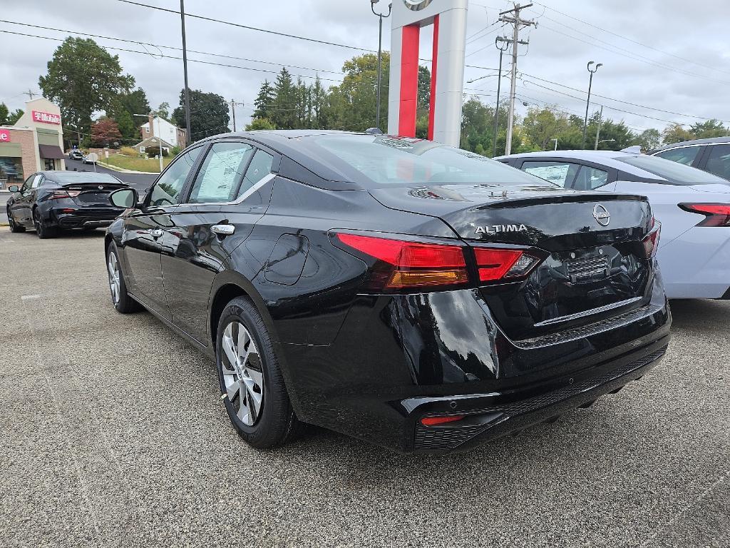 new 2025 Nissan Altima car, priced at $29,406