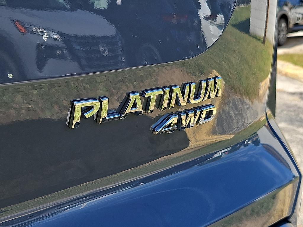 new 2025 Nissan Pathfinder car, priced at $50,432