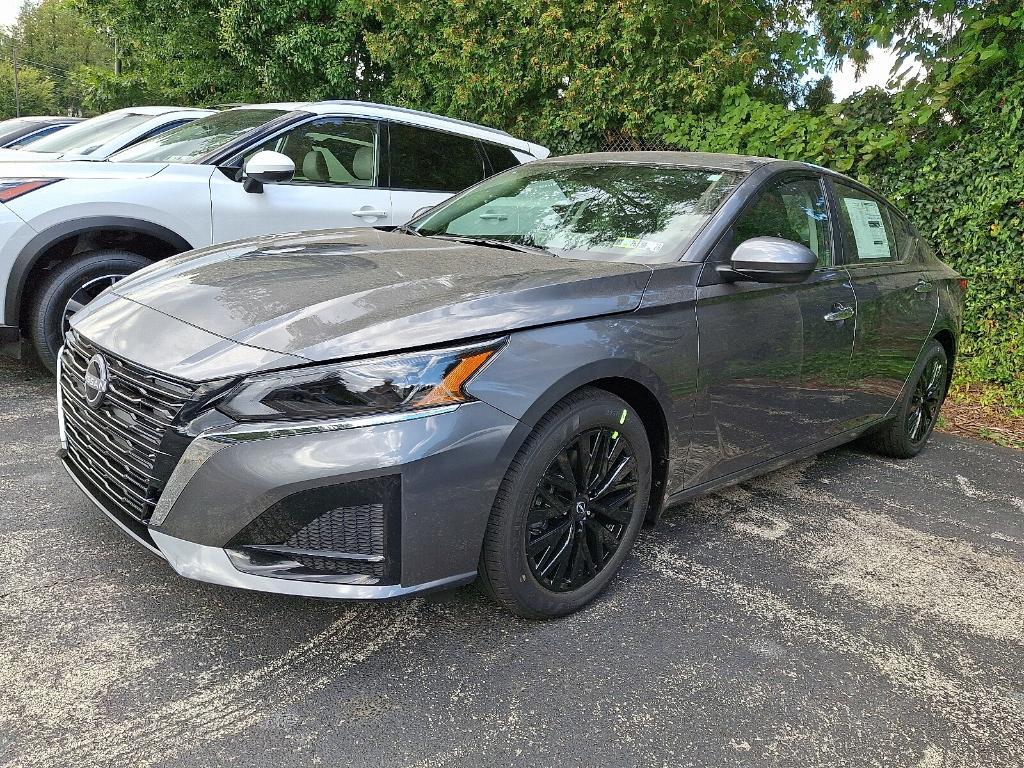 new 2025 Nissan Altima car, priced at $27,551