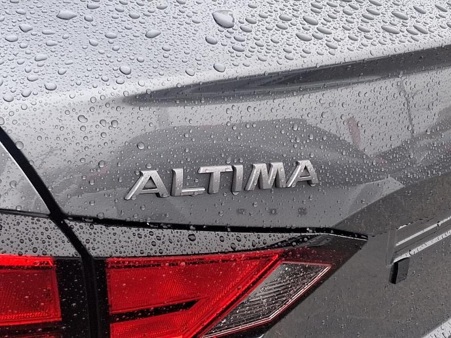 new 2025 Nissan Altima car, priced at $29,806