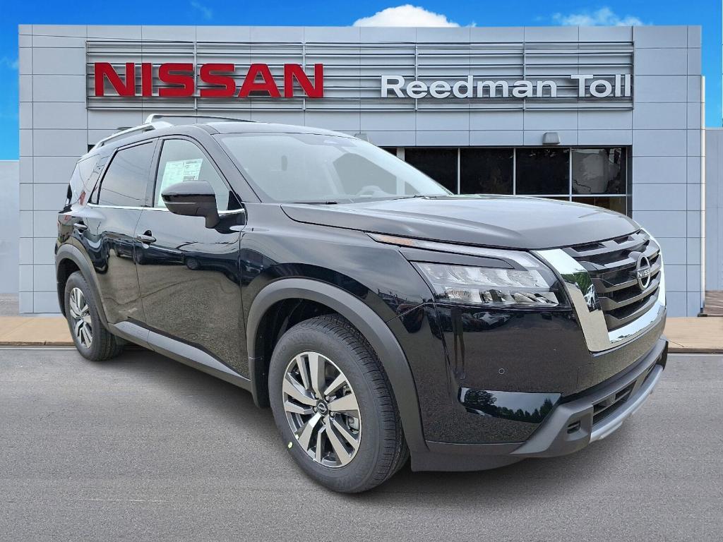 new 2025 Nissan Pathfinder car, priced at $43,811