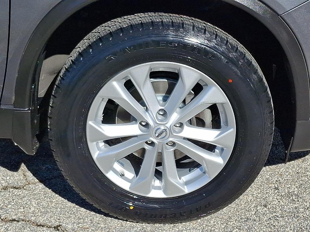 used 2016 Nissan Rogue car, priced at $14,999