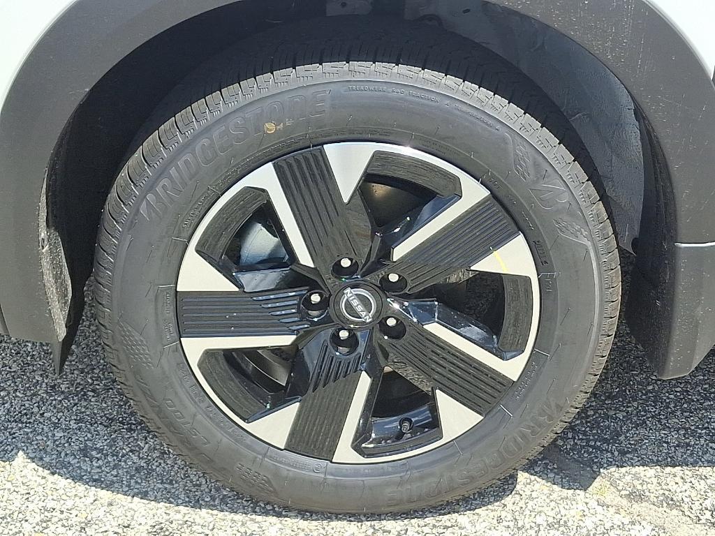 new 2025 Nissan Kicks car, priced at $28,796