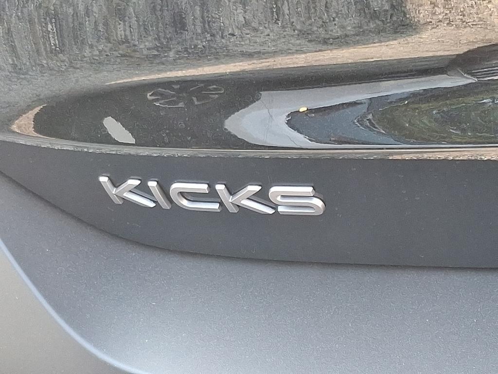 new 2025 Nissan Kicks car, priced at $29,371