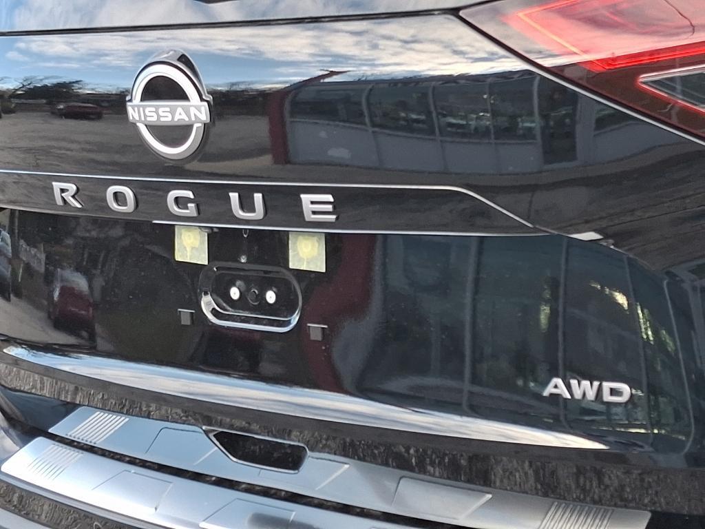 new 2025 Nissan Rogue car, priced at $36,601