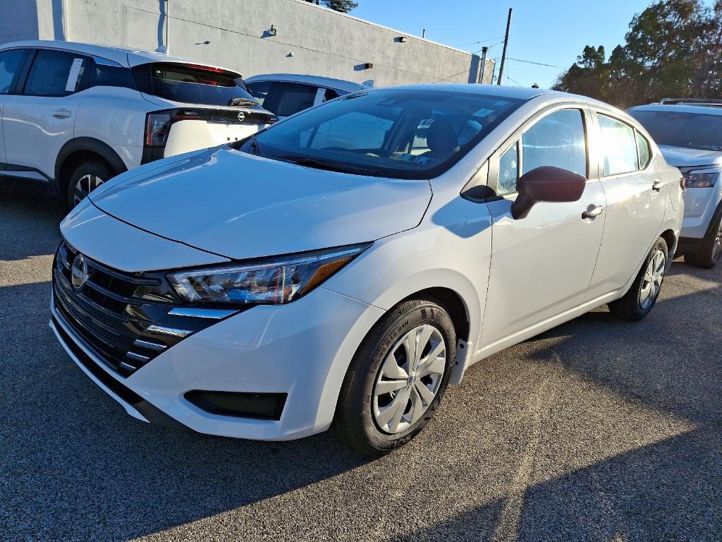 new 2025 Nissan Versa car, priced at $21,251