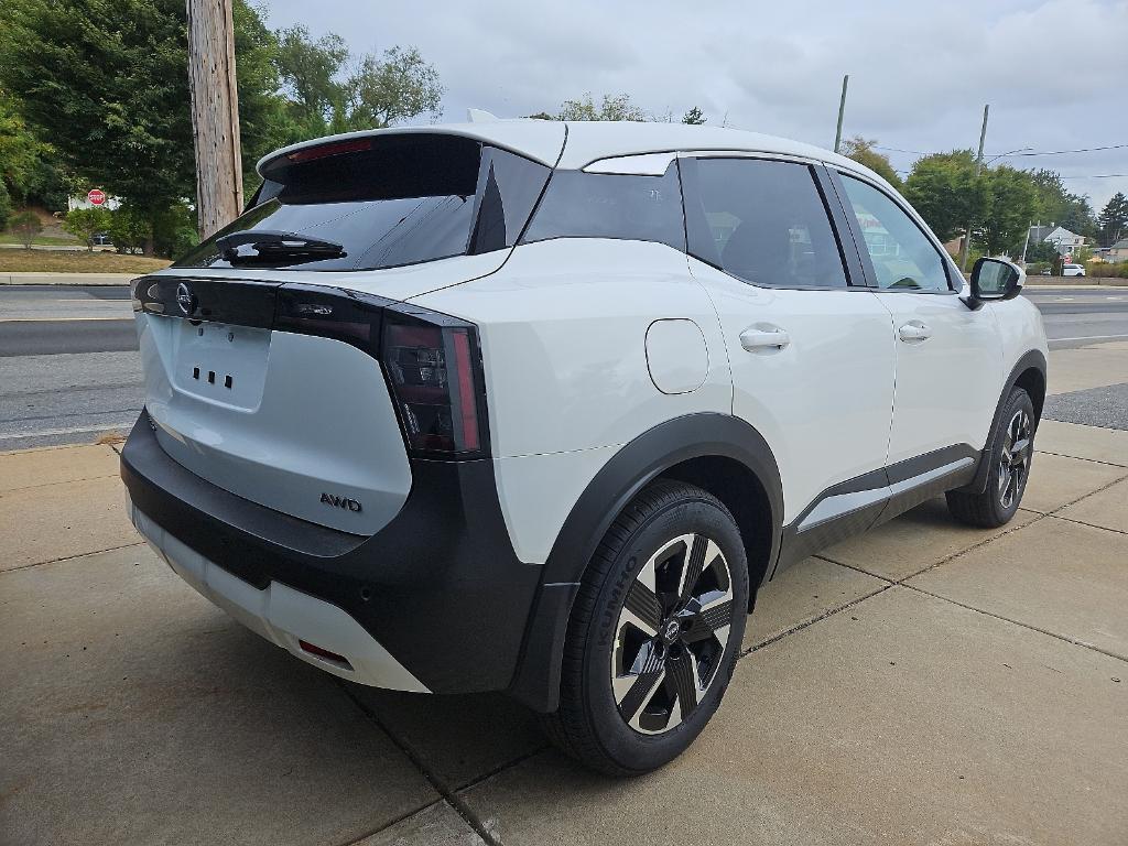 new 2025 Nissan Kicks car, priced at $28,641