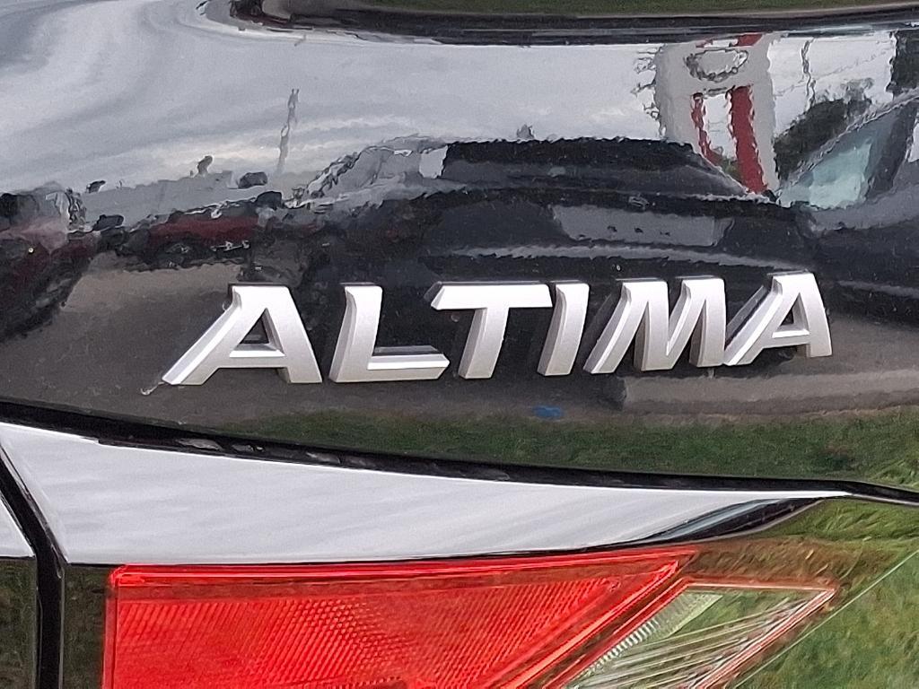 new 2025 Nissan Altima car, priced at $32,372