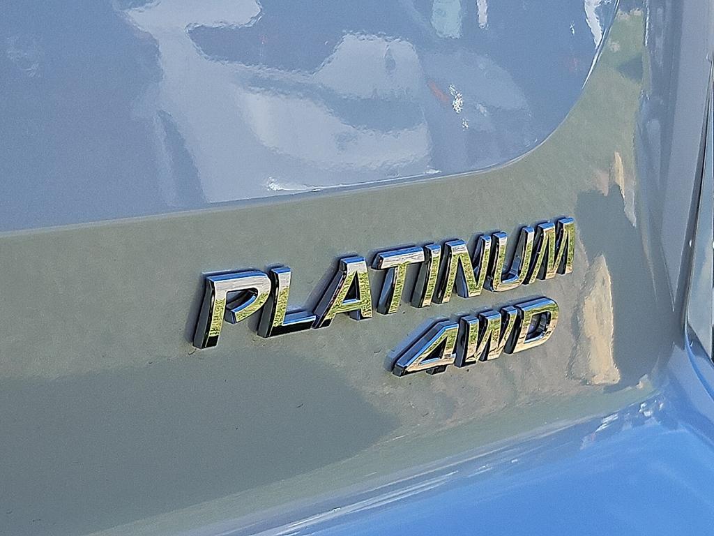 new 2025 Nissan Pathfinder car, priced at $50,432