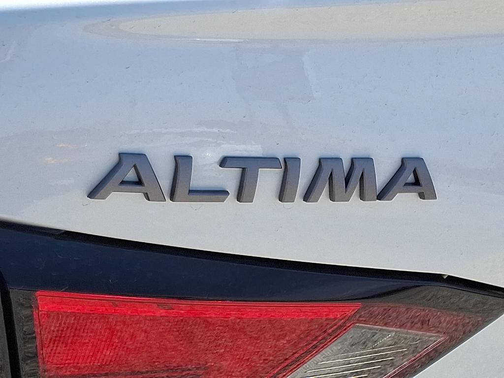 used 2024 Nissan Altima car, priced at $25,999