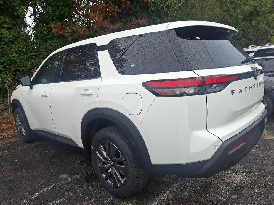 new 2025 Nissan Pathfinder car, priced at $41,811