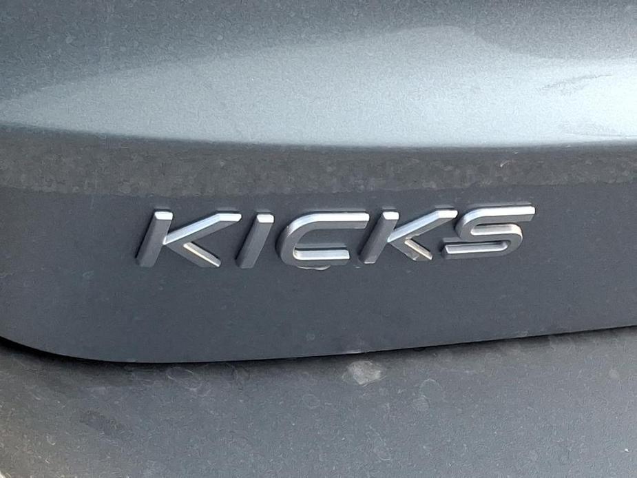 new 2025 Nissan Kicks car, priced at $26,216