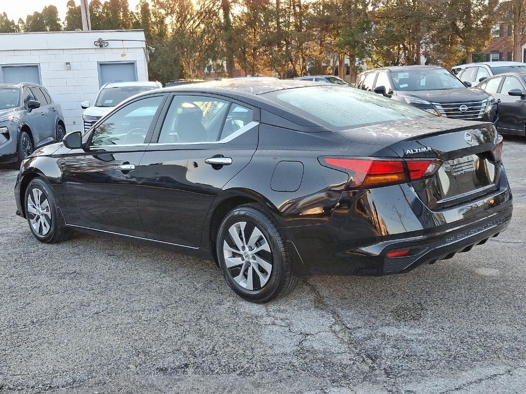 used 2021 Nissan Altima car, priced at $18,599