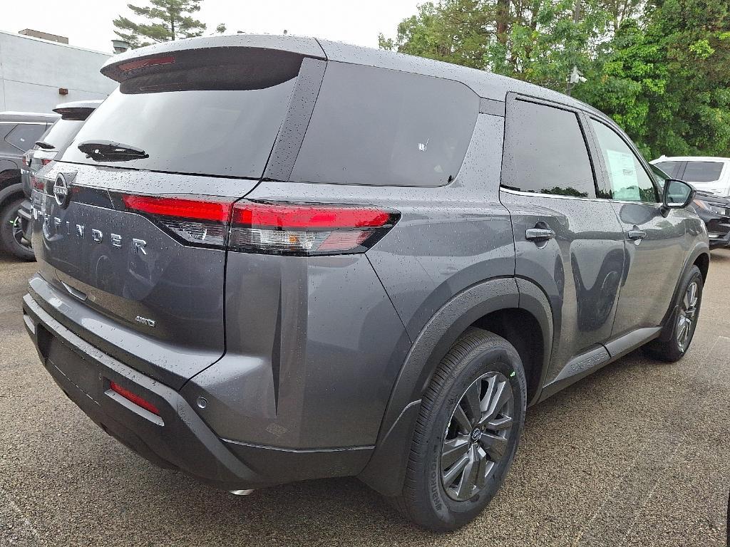 new 2025 Nissan Pathfinder car, priced at $38,014