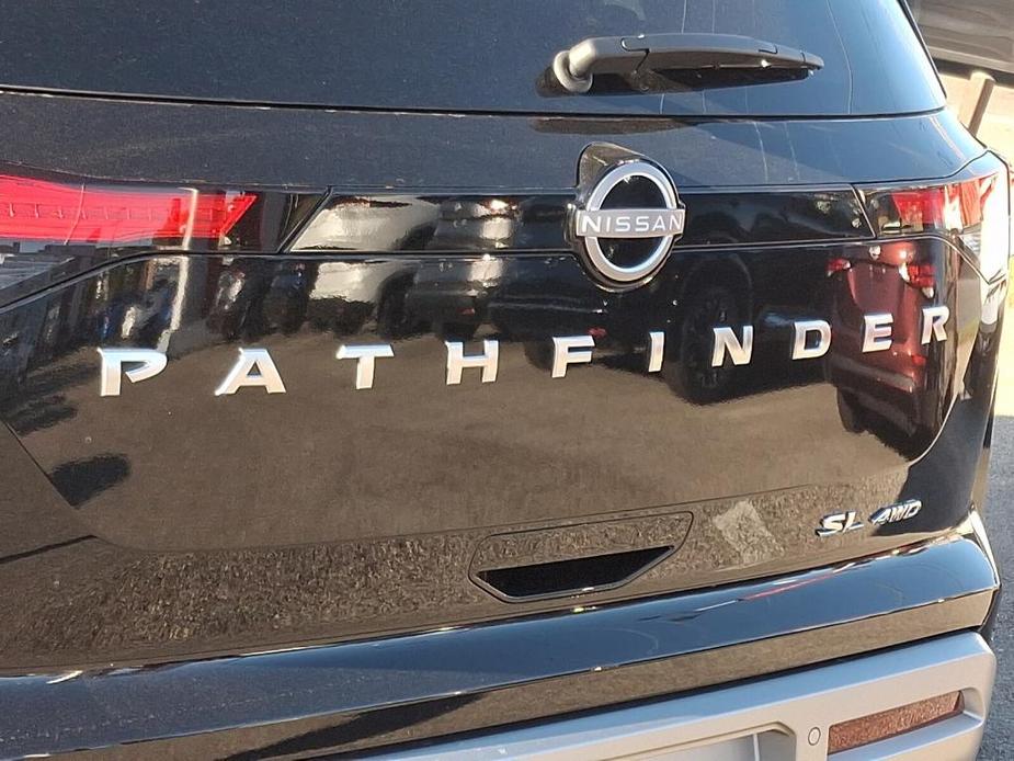 new 2024 Nissan Pathfinder car, priced at $46,801