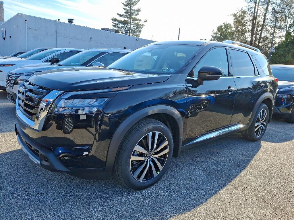 new 2025 Nissan Pathfinder car, priced at $51,428