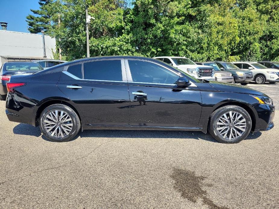 used 2023 Nissan Altima car, priced at $25,490