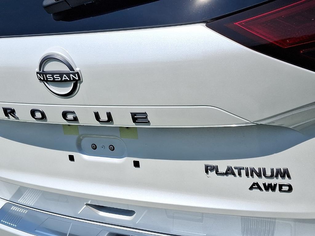 new 2025 Nissan Rogue car, priced at $43,076