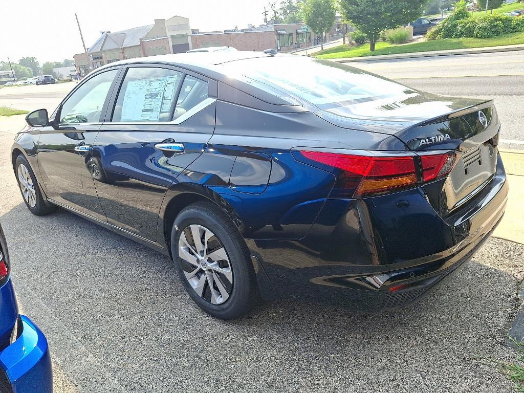 new 2025 Nissan Altima car, priced at $27,144