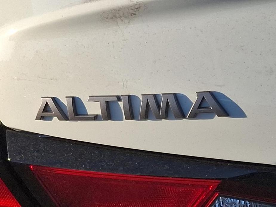 new 2025 Nissan Altima car, priced at $29,196