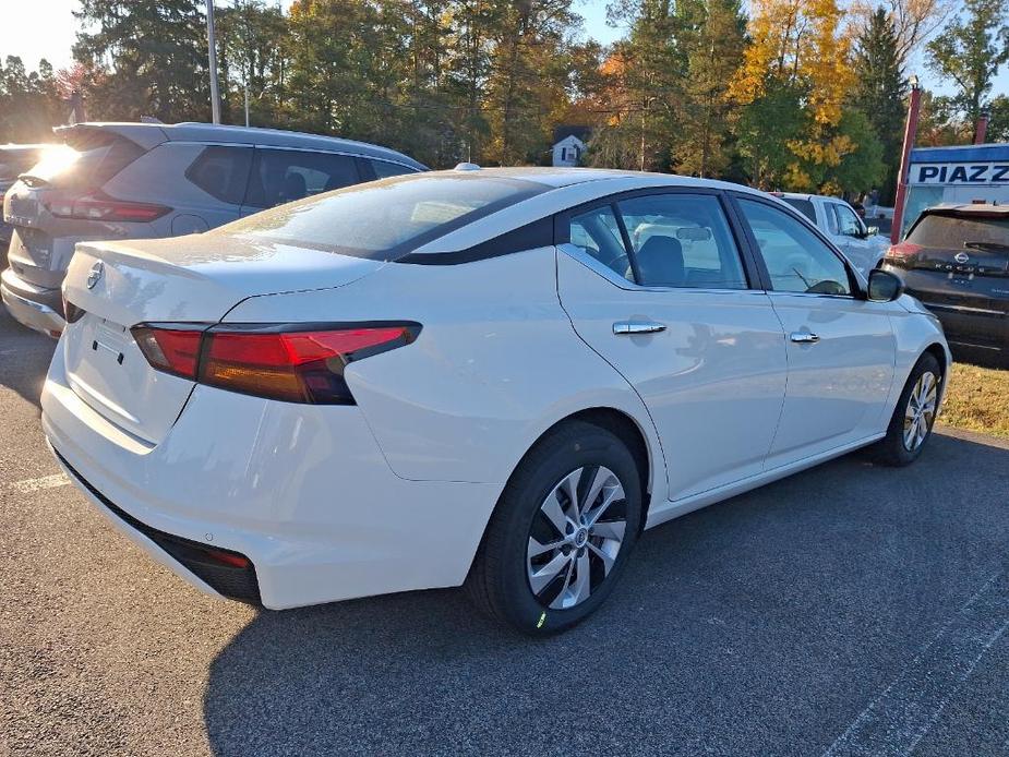 new 2025 Nissan Altima car, priced at $29,196