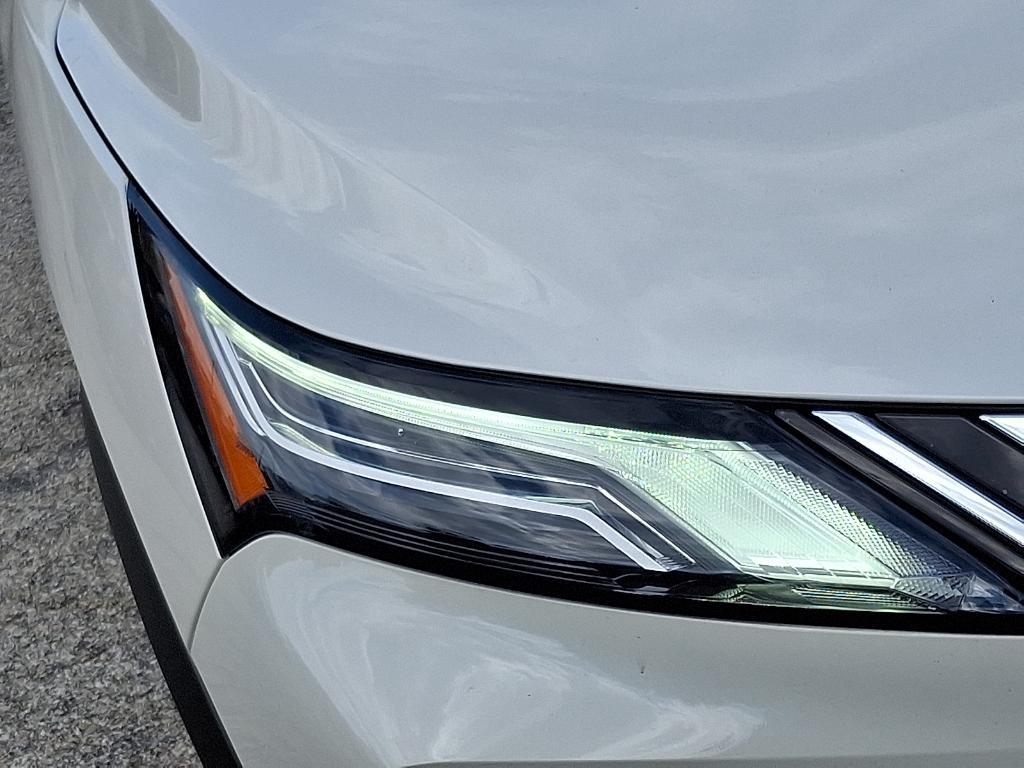 used 2022 Nissan Rogue car, priced at $28,999