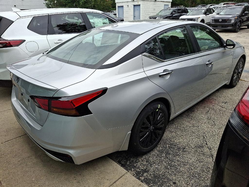 new 2025 Nissan Altima car, priced at $27,381