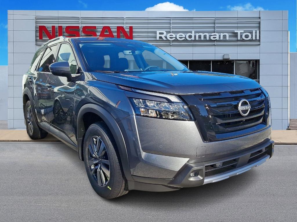 new 2025 Nissan Pathfinder car, priced at $43,595