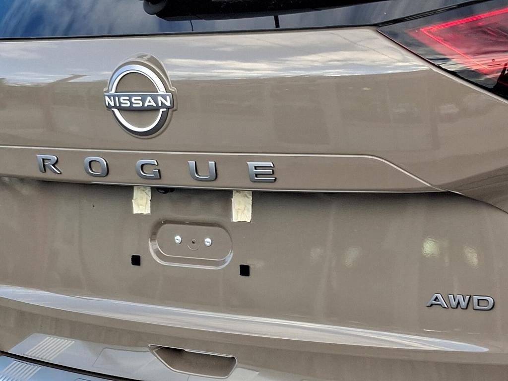 new 2025 Nissan Rogue car, priced at $36,621