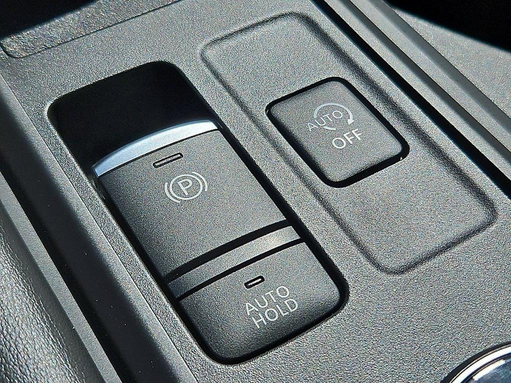 used 2024 Nissan Pathfinder car, priced at $32,399