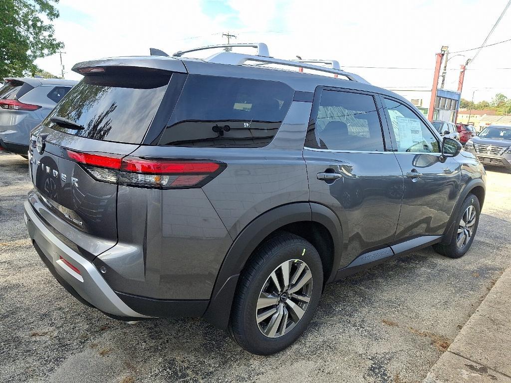new 2025 Nissan Pathfinder car, priced at $42,825