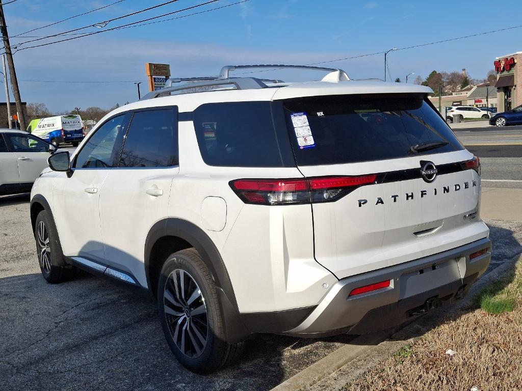 new 2025 Nissan Pathfinder car, priced at $51,762